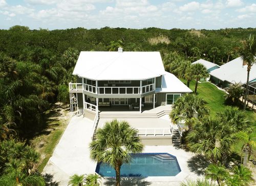114 N Sewalls Point Rd, Sewalls Point, FL, 34996-6502 | Card Image