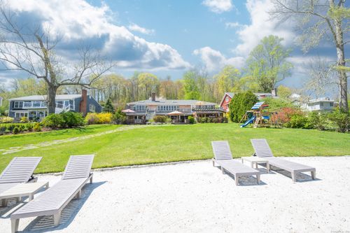 70 N Lake Shore Dr, Brookfield, CT, 06804-1420 | Card Image