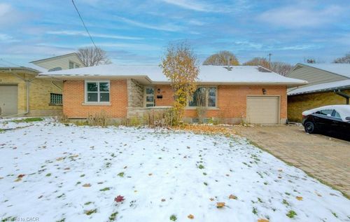 248 Dumfries Ave, Kitchener, ON, N2H2E8 | Card Image