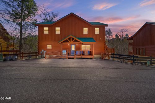 4355 Forest Ridge Way, Pigeon Forge, TN, 37863 | Card Image