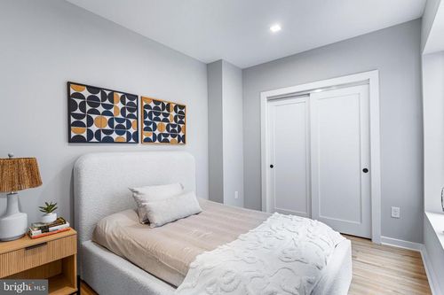 102-1358 Florida Ave Ne, WASHINGTON, DC, 20002-7127 | Card Image