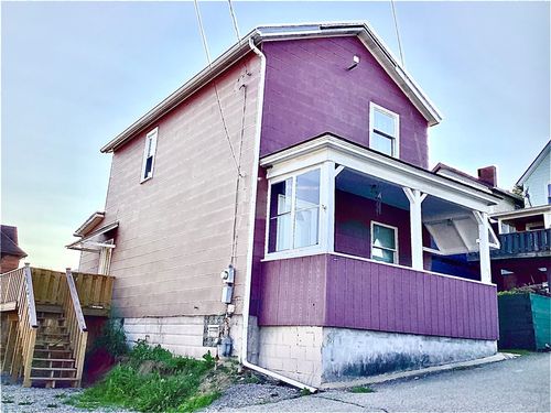 923 Fentzel, Tarentum, PA, 15084 | Card Image