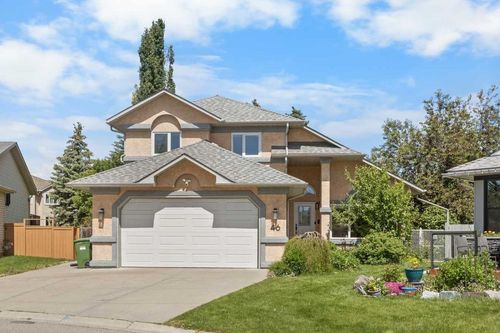 46 Sandalwood Hts Nw, Calgary, AB, T3K4B6 | Card Image
