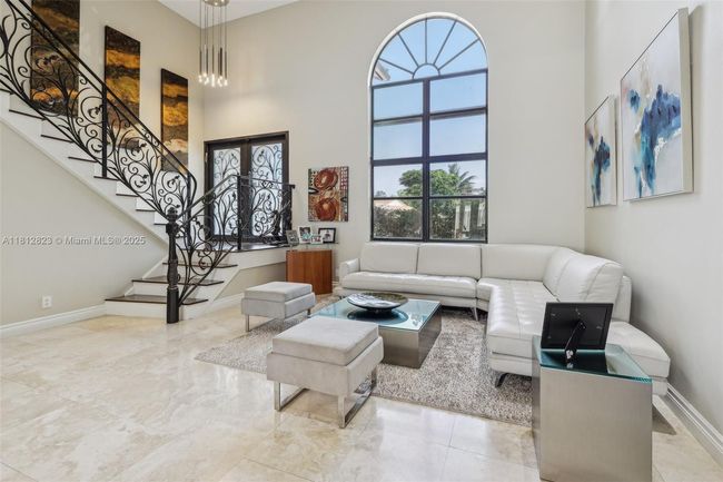 15050 E Falcons Lea Dr, House other with 4 bedrooms, 4 bathrooms and null parking in Davie FL | Image 6