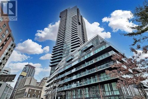 2101-825 Church St, Toronto, ON, M4W3Z4 | Card Image