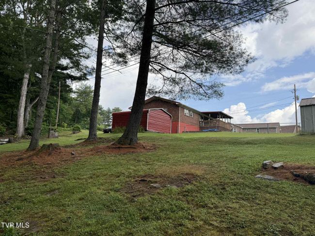 2818 Dungannon Rd, House other with 3 bedrooms, 2 bathrooms and null parking in Coeburn VA | Image 5
