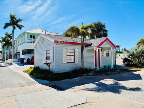 19142 Whispering Pines Dr, Indian Shores, FL, 33785-2115 | Card Image