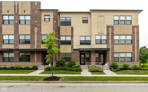 2579 Filson St, Carmel, IN, 46032-4477 | Card Image