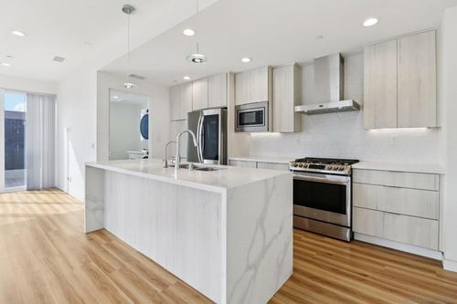 1-1166 Holly Ave, Imperial Beach, CA, 91932-3564 | Card Image