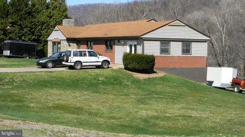 6688 Brocks Gap Rd, Broadway, VA, 22815-2402 | Card Image