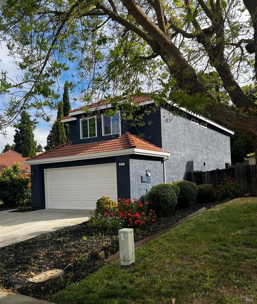 873 Knights Cir, Vallejo, CA, 94591-8146 | Card Image
