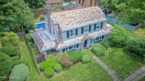 2 24th St, Troy, NY, 12180-1915 | Card Image