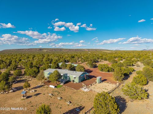 13626 N Ravenwood Rd, Williams, AZ, 86046-7830 | Card Image