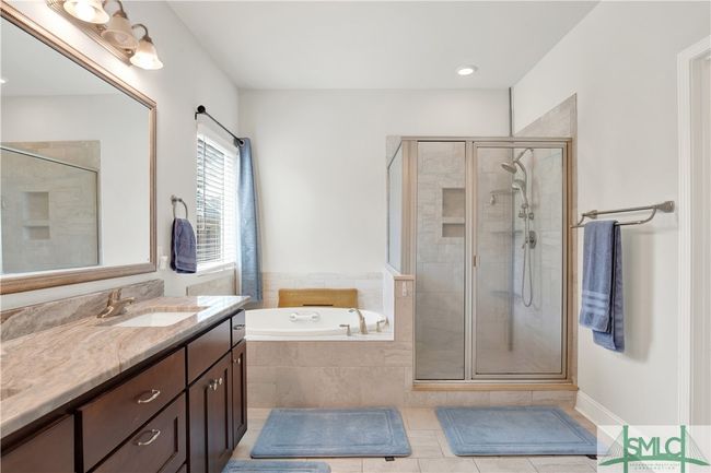 Owner's bath | Image 21