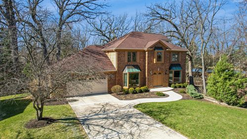 1655 White Pines Ct, Naperville, IL, 60563-1125 | Card Image