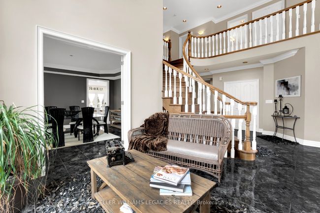 360 Conservation Dr, House other with 6 bedrooms, 4 bathrooms and 8 parking in Brampton ON | Image 11