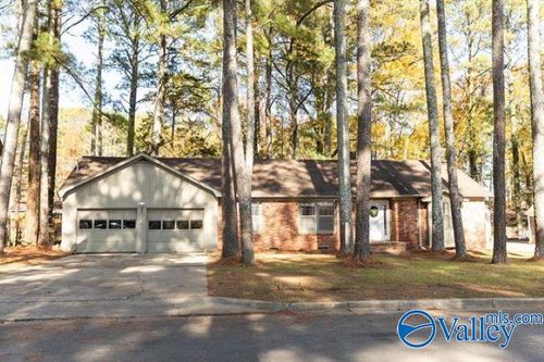 3419 Tanglewood Dr Sw, Decatur, AL, 35603-1916 | Card Image