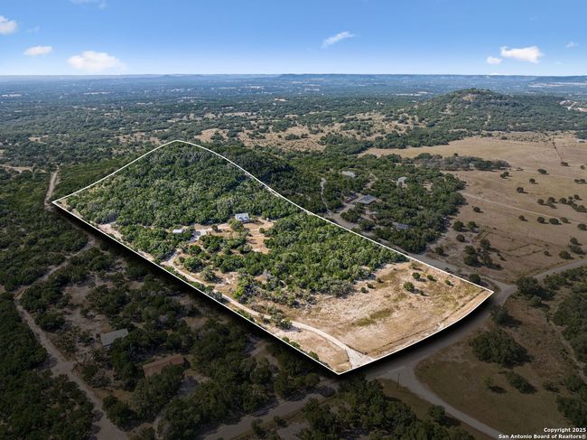 5014 Bump Gate Rd, House other with 3 bedrooms, 2 bathrooms and null parking in Pipe Creek TX | Image 47