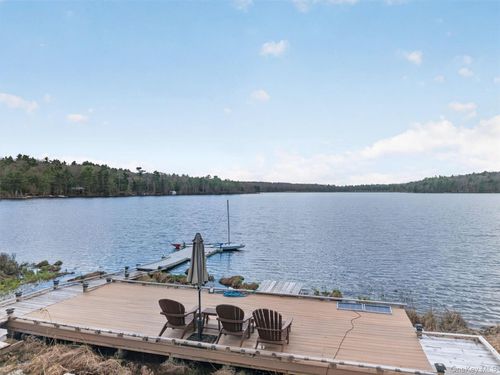 139 York Lake Estates Rd, Barryville, NY, 12719-5117 | Card Image