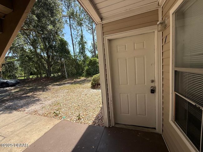 Front door | Image 16
