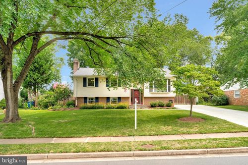 14704 Lock Dr, CENTREVILLE, VA, 20120-1317 | Card Image