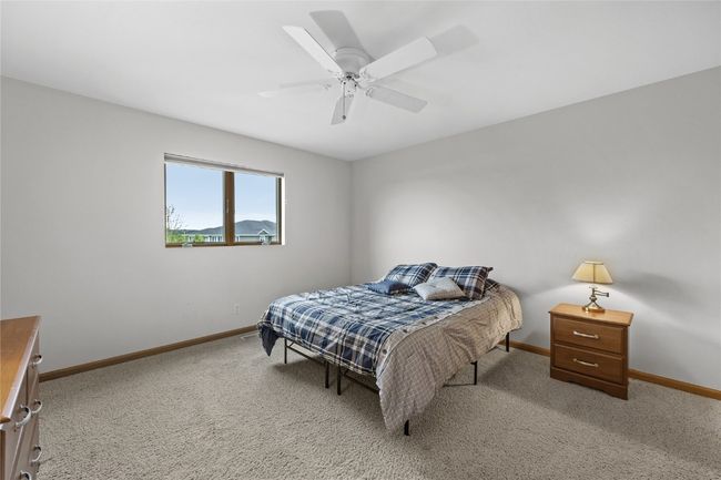 A - 664 J Ave Ne, Condo with 3 bedrooms, 3 bathrooms and null parking in Cedar Rapids IA | Image 20