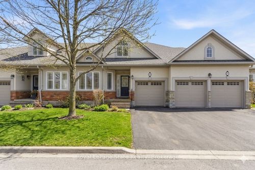 16-40 Wesleyan Crt, Ancaster, ON, L9G5C7 | Card Image