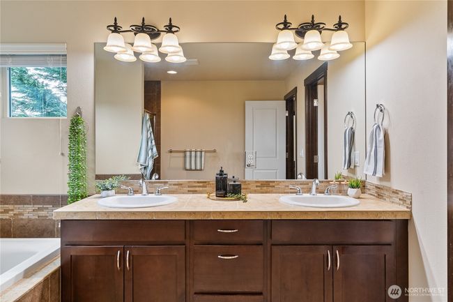 16128 120 Th Ave Ne, House other with 3 bedrooms, 3 bathrooms and 2 parking in Bothell WA | Image 24
