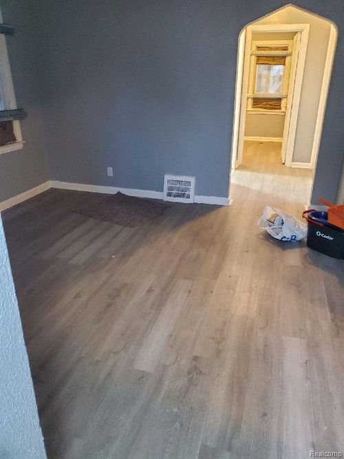 19958 Harned St, Detroit, MI, 48234-1511 | Card Image