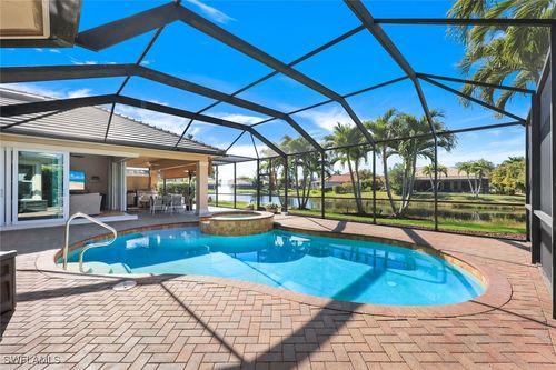 4963 Rustic Oaks Cir, NAPLES, FL, 34105-4522 | Card Image