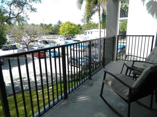 apt-202-1201 River Reach Dr, Fort Lauderdale, FL, 33315-1179 | Card Image