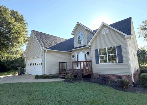 116 Kelly Ln, Easley, SC, 29642-3121 | Card Image