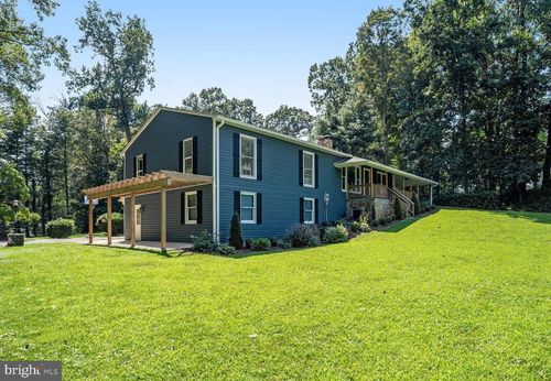 4258 Featherstone Ln, THE PLAINS, VA, 20198-2112 | Card Image