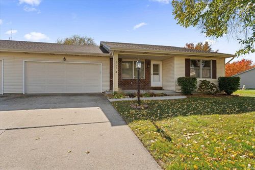 5725 Aberdeen Ct, South Bend, IN, 46614-6362 | Card Image