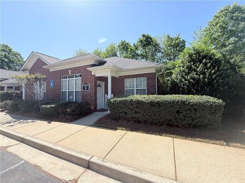 e-11535 Park Woods Cir, alpharetta, GA, 30005-4490 | Card Image