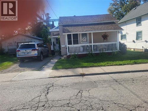 36 Degge St, Chatham, ON, N7M4X2 | Card Image