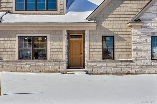 52-605 Cornerstone Dr, Oxford, MI, 48371 | Card Image