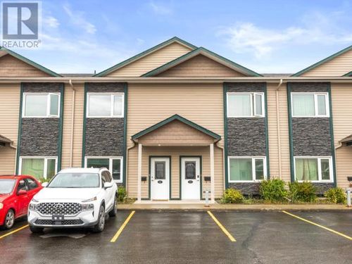 62-25 Wann Rd, Whitehorse, YT, Y1A4A2 | Card Image