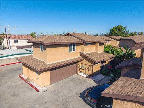 4802 Santa Ana, Bell Gardens, CA, 90201 | Card Image