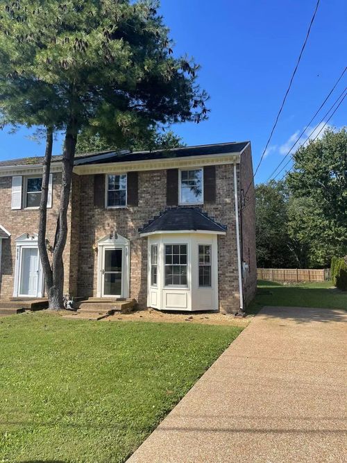 819 Woodcraft Dr, Nashville, TN, 37214-4355 | Card Image