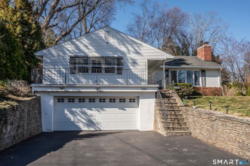 1864 Asylum Ave, West Hartford, CT, 06117-3001 | Card Image
