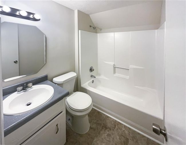 4405 Cary Dr, House other with 3 bedrooms, 2 bathrooms and null parking in Snellville GA | Image 8