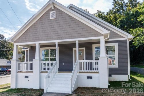 307 E Arch St, Lancaster, SC, 29720-2565 | Card Image