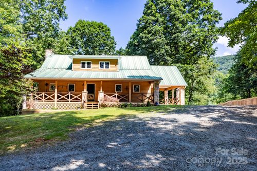 187 W Wilderness Rd, Lake Lure, NC, 28746-8231 | Card Image