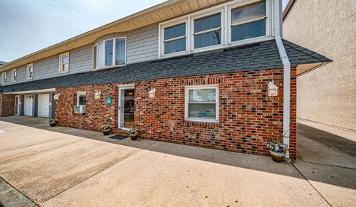 b-23 39th St, Sea Isle City, NJ, 08243-2073 | Card Image