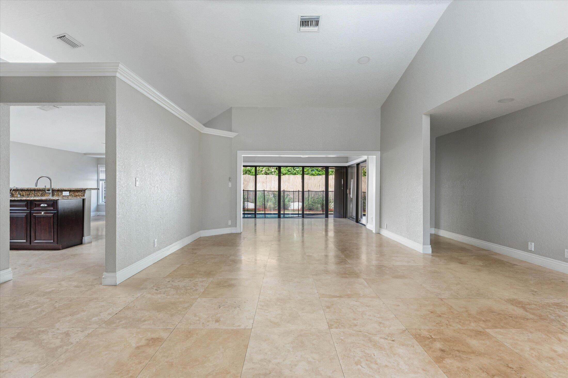 Residential Lease in Boca Raton 2