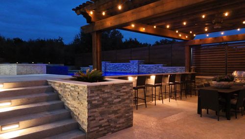 16100 Golden Top Dr, Austin, TX, 78738-4136 | Card Image