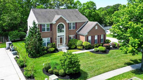 8 Gallant Fox Ln, Egg Harbor Township, NJ, 08234-8008 | Card Image