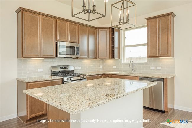 6100 Mcgregor Loop, House other with 3 bedrooms, 2 bathrooms and null parking in Killeen TX | Image 5