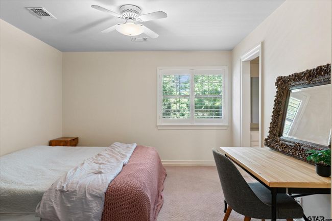 6307 Shady Oaks Dr, House other with 4 bedrooms, 4 bathrooms and null parking in Tyler TX | Image 25